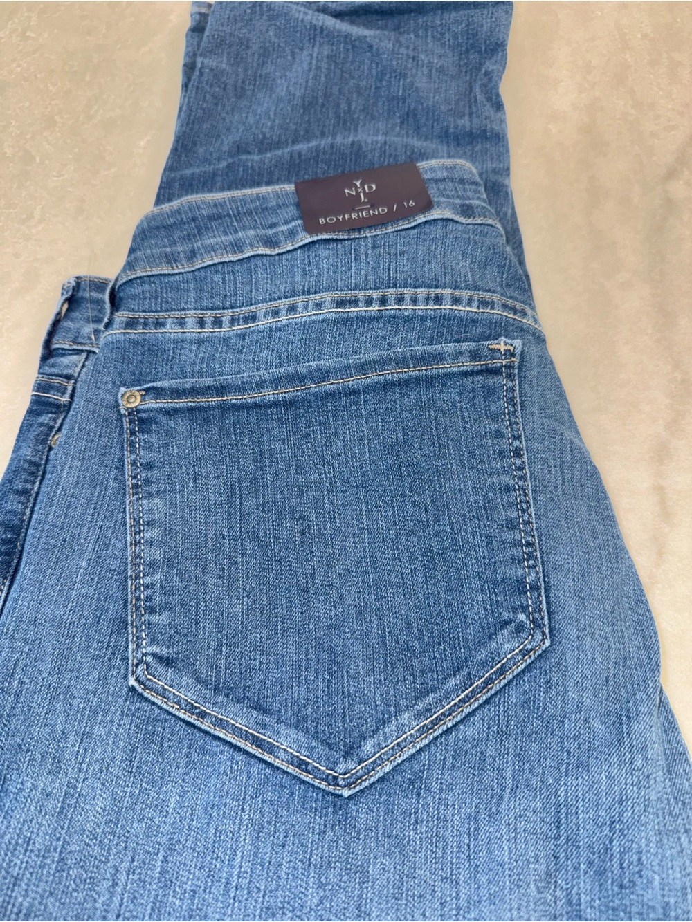 NYDJ Boyfriend Jeans Women’s Size 16 Medium Wash Stretch Denim